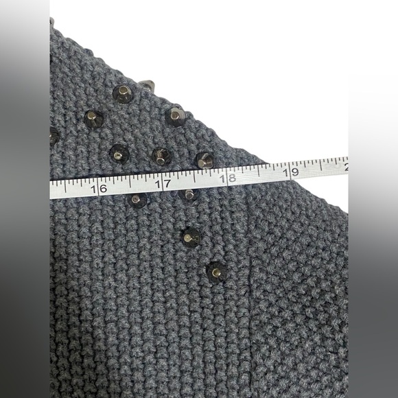 Topshop Charcoal Knit Pullover Sweater Wool Cotton Shoulder Studs Size 4 - Picture 12 of 14